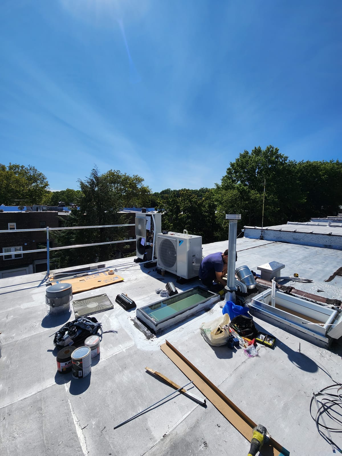 Air handler and evaporator coil installation in attic space